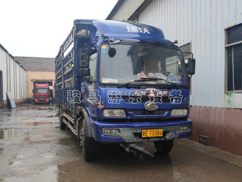 山西晋城户外拓展器材，网红桥发货两车